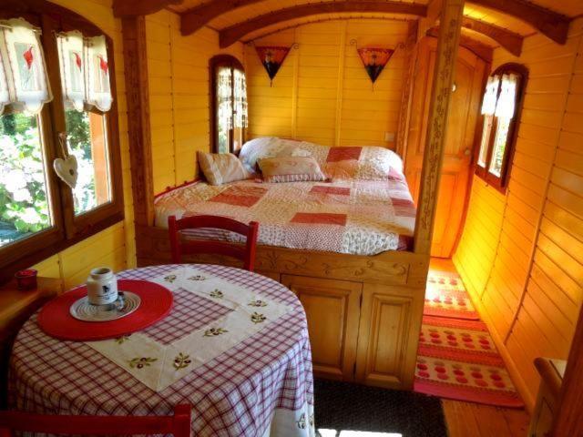 Hotel La Clé des Roulottes à Pluvigner Extérieur photo
